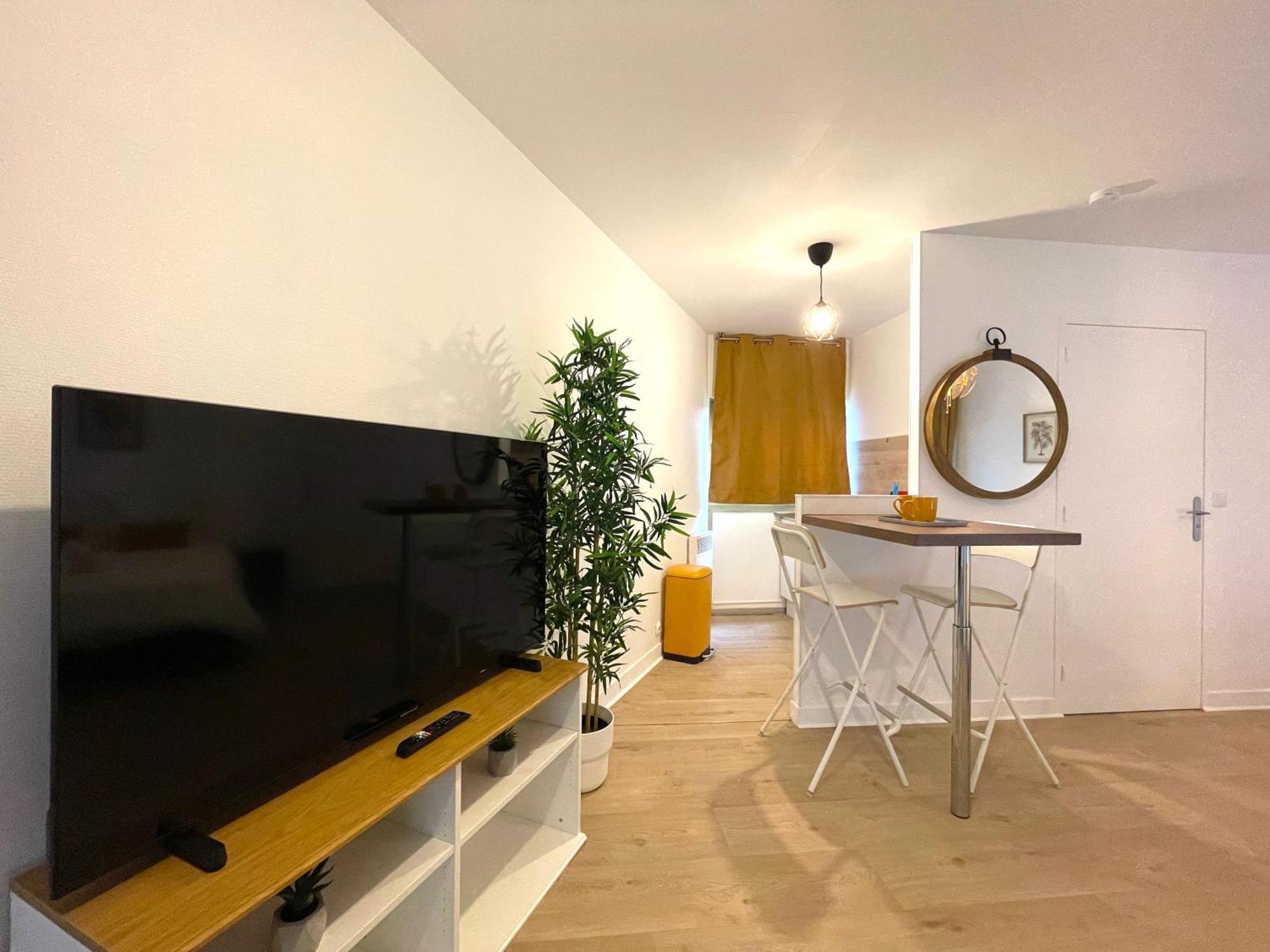 Les Entrepreneurs - Appartements Neufs Et Spacieux, Proche Rer C Et Aeroport Orly Morangis  Buitenkant foto